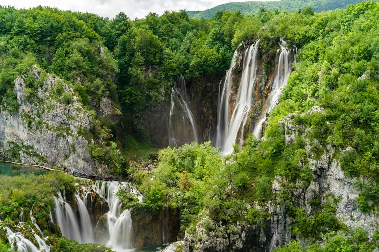 15 Best Waterfall Hikes in the World