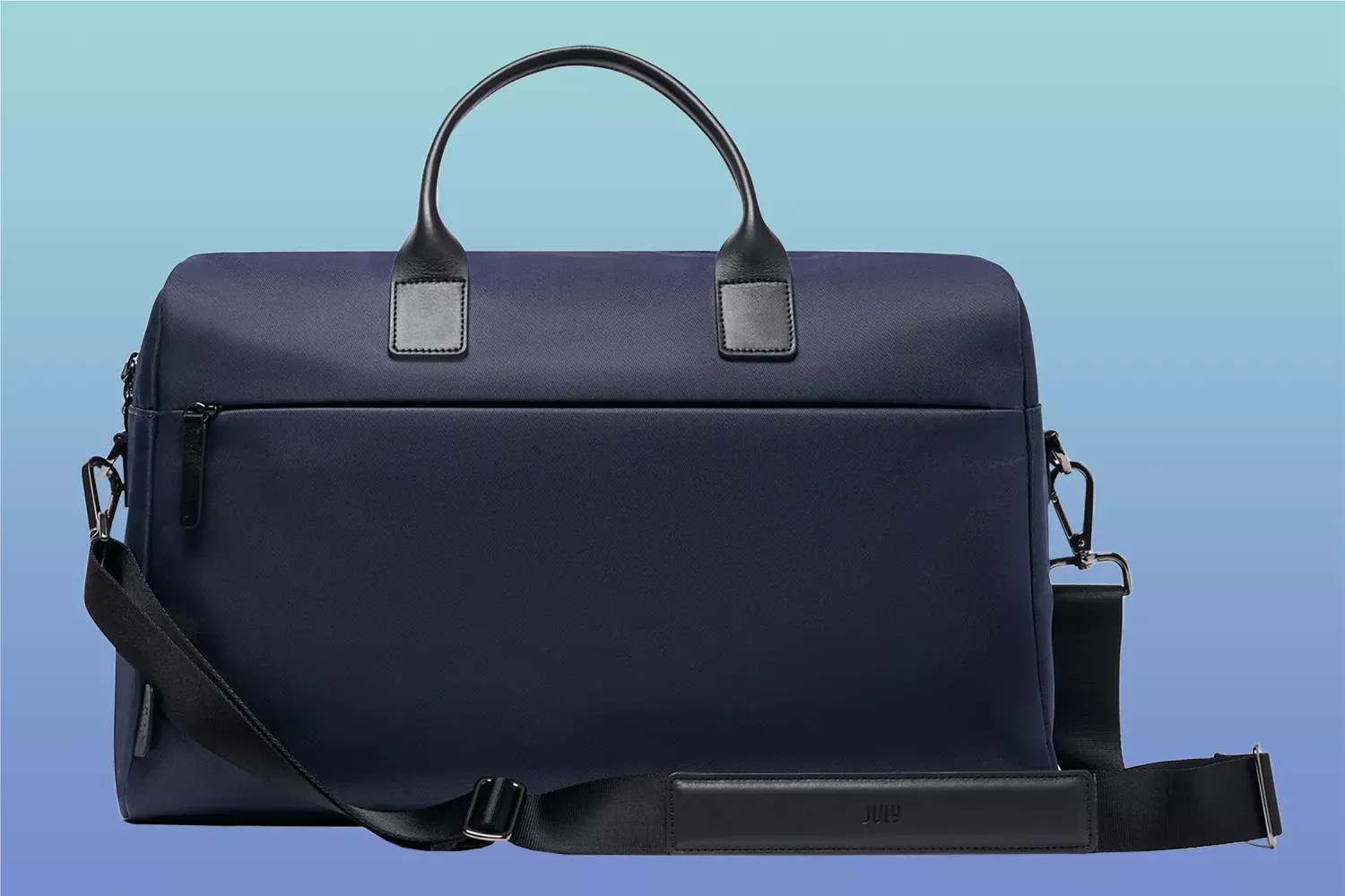 I’m a Frequent Flier, and I Never Leave Home Without This Spacious, Sleek Weekender Bag