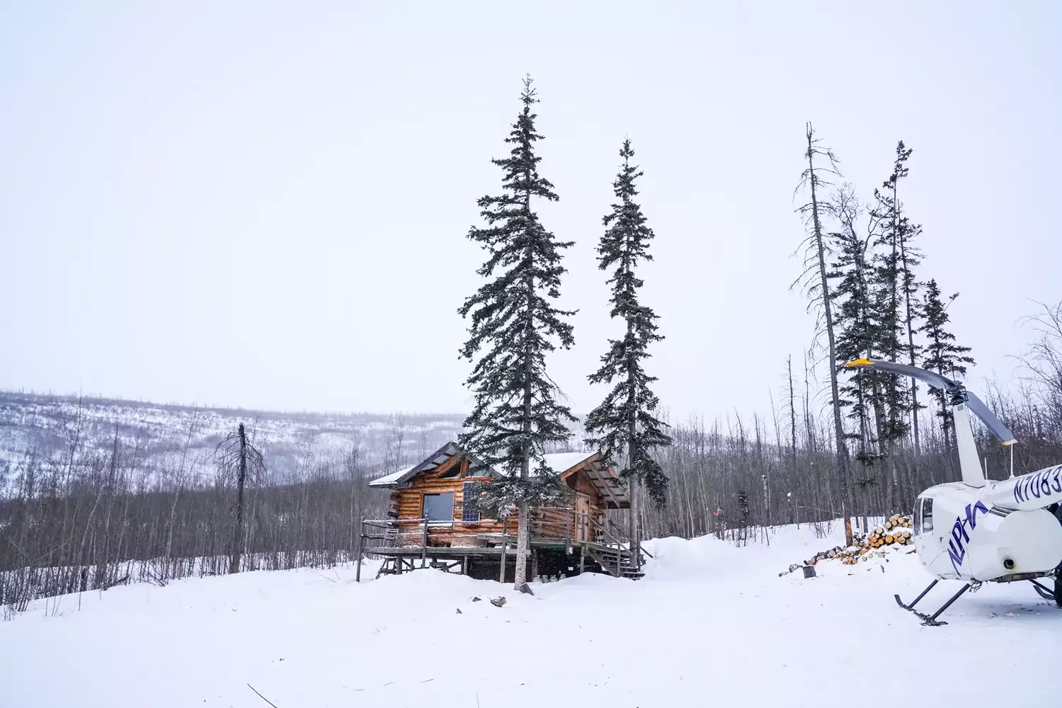 Take a Helicopter to This Remote Hot Spring for the Ultimate Alaskan Experience