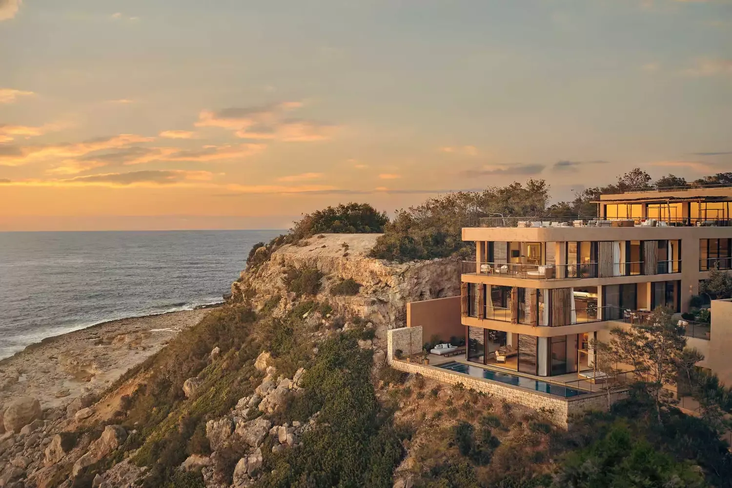 Why Destination Weddings Are Becoming Full-on Group Vacations — and What Guests Should Know Before They Go