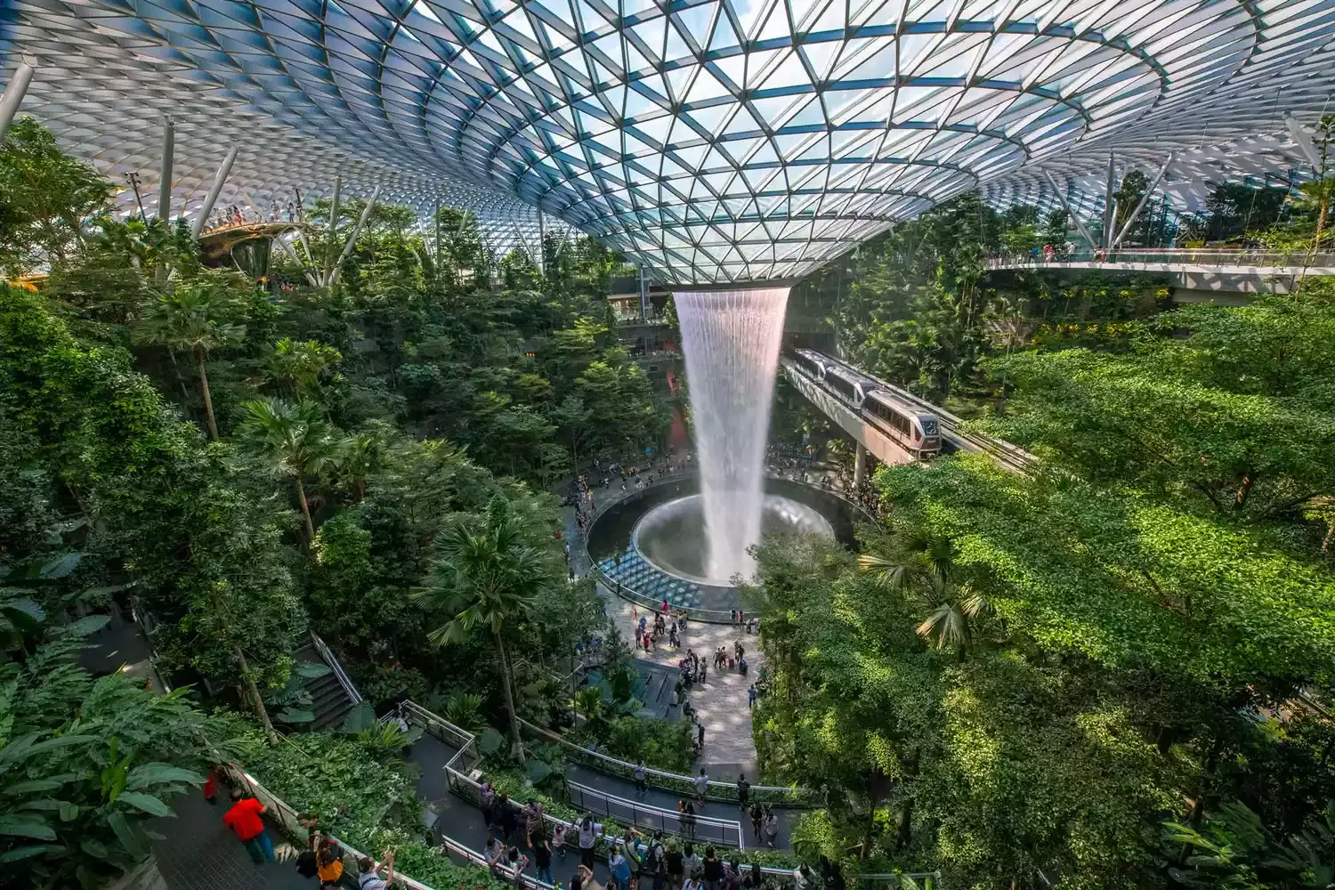 How Singapore Became the Aviation Hub of Asia — and Why It Matters to You