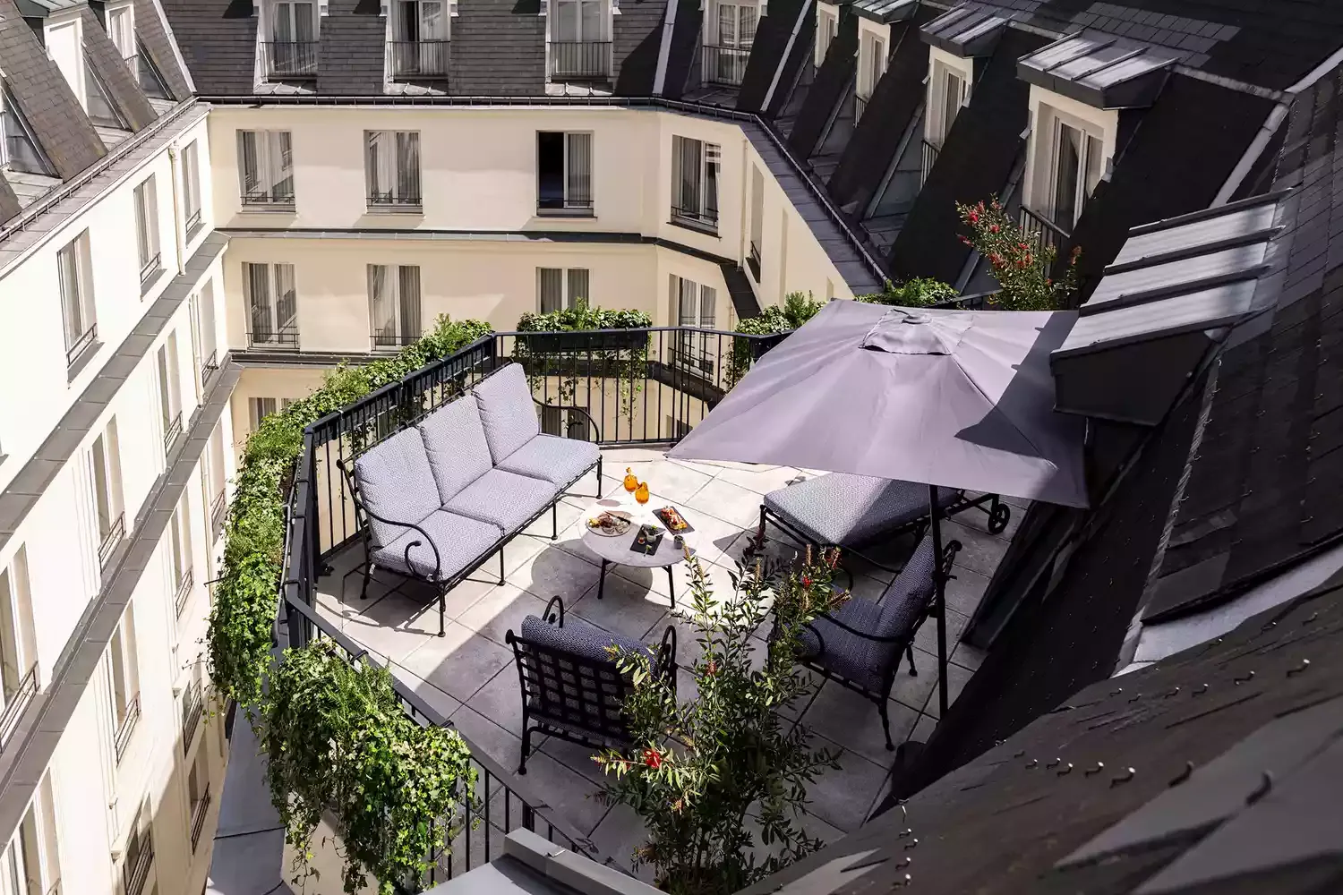 This Travel Loyalty Program Gets You Perks at 5,100 Hotels in More Than 100 Countries