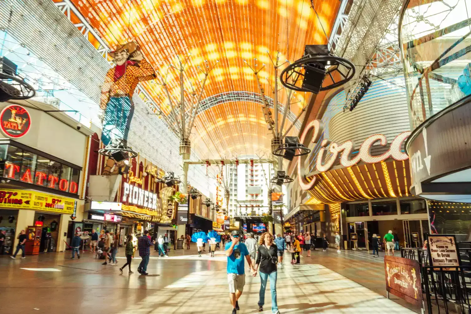 30 Best Things to Do in Las Vegas, From Gondola Rides to Epic Shows
