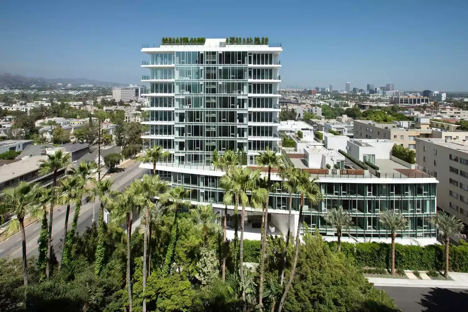Four Seasons' First Stand-alone Residences in North America Include a 13,000-square-foot Penthouse — See Inside