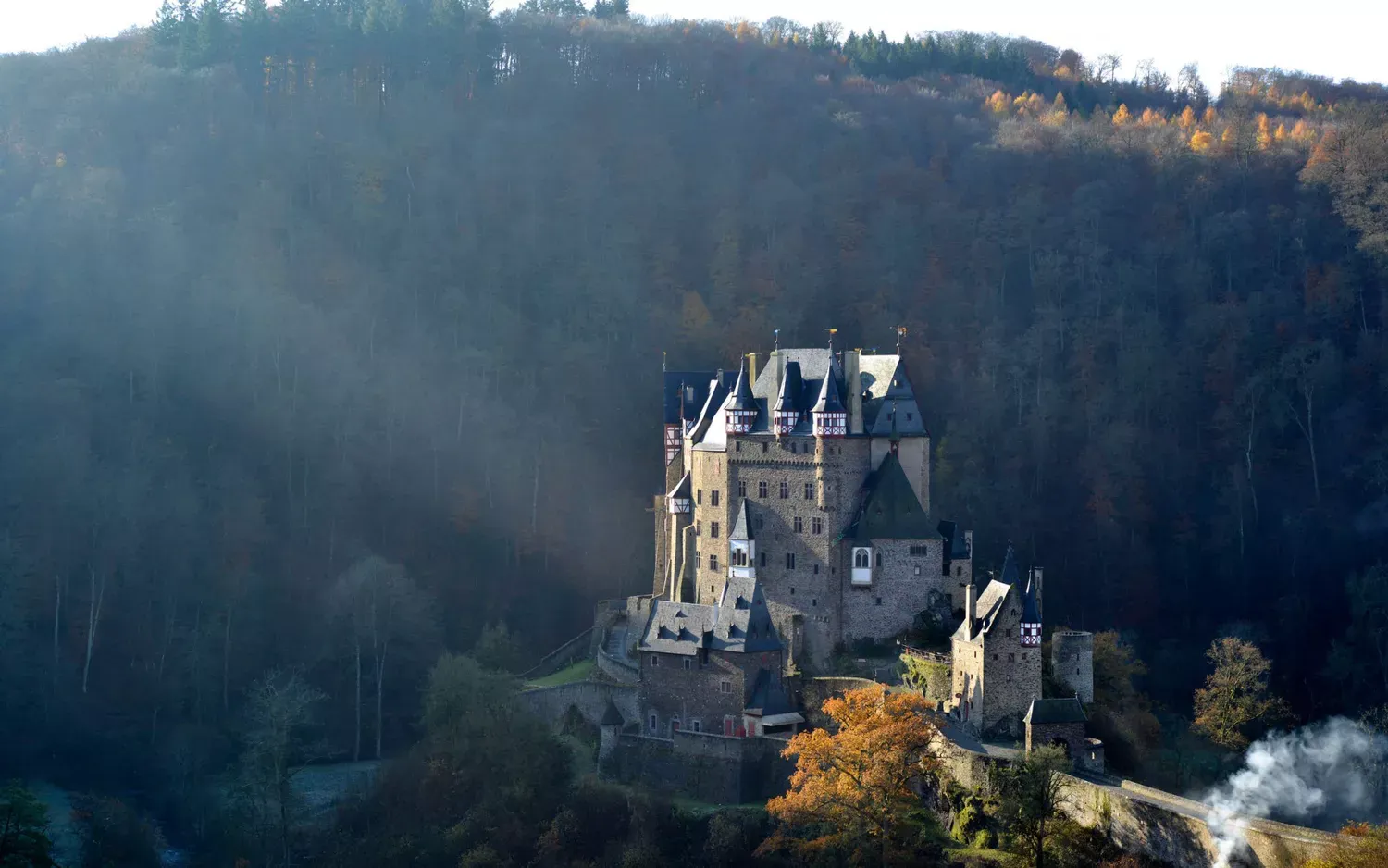 13 Medieval Castles to Visit for Fascinating History and Stunning Architecture