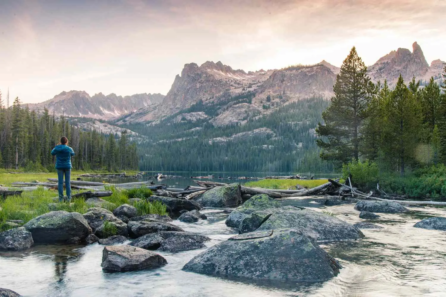 20 Best Places to Visit in Idaho — From National Monuments to Ski Resorts