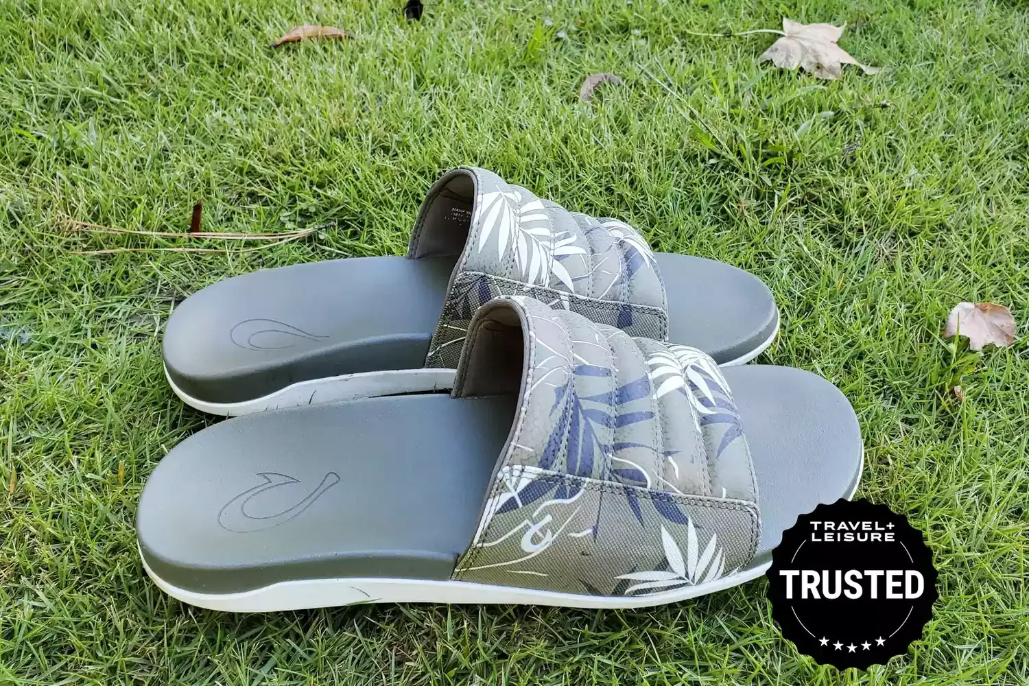 The 11 Most Comfortable Men’s Slides for Travel, Tested and Reviewed