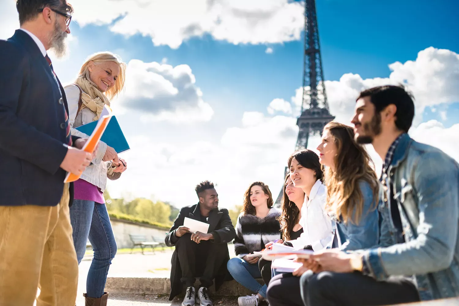 Easy Ways to Connect With Like-minded Travelers on a Solo Trip — Without Making It Awkward