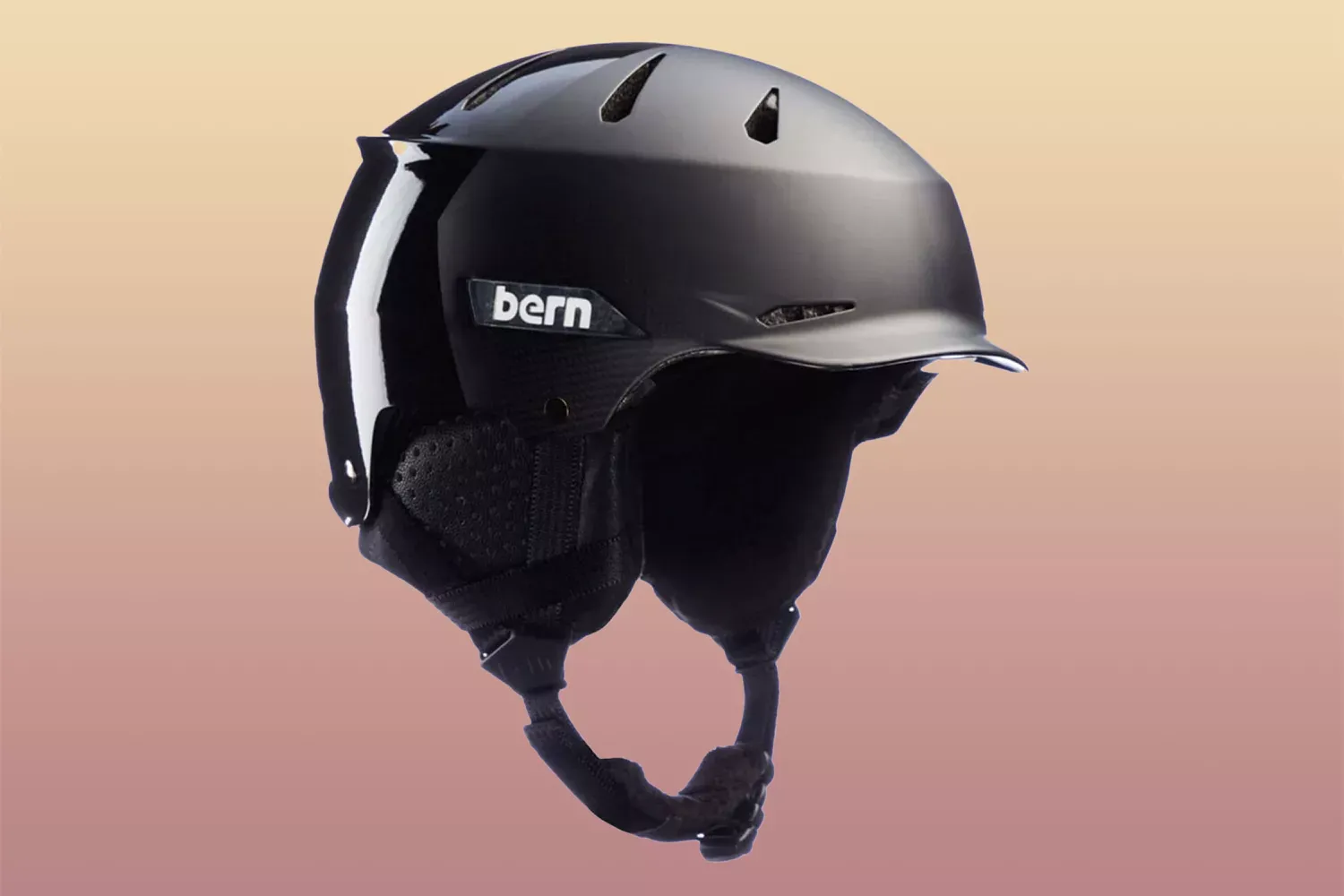 I’m an Avid Skier, and This Olympian-approved Helmet Is the Most Comfortable One I’ve Worn on the Slopes