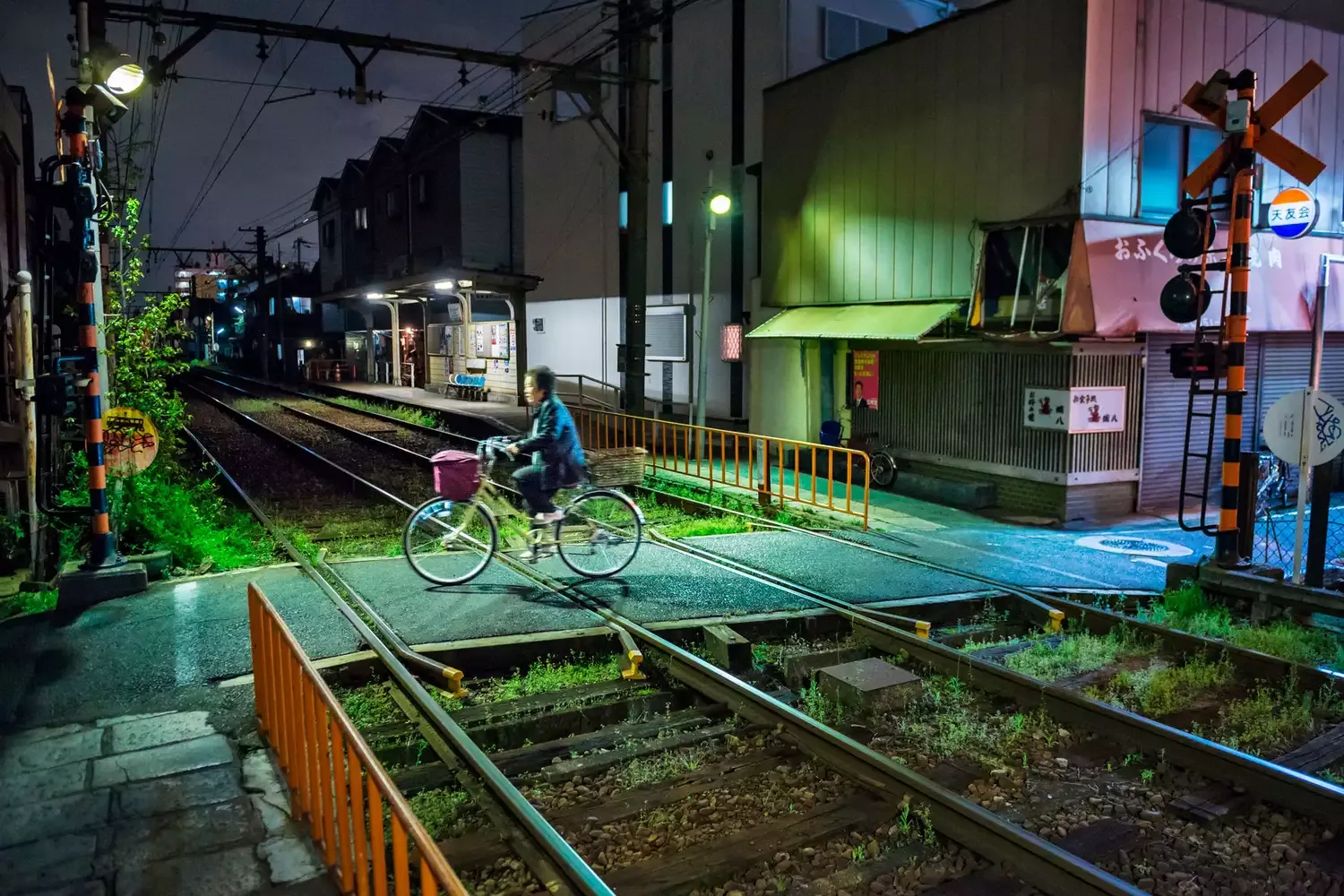 Why I Spend My Summers Biking Around Osaka