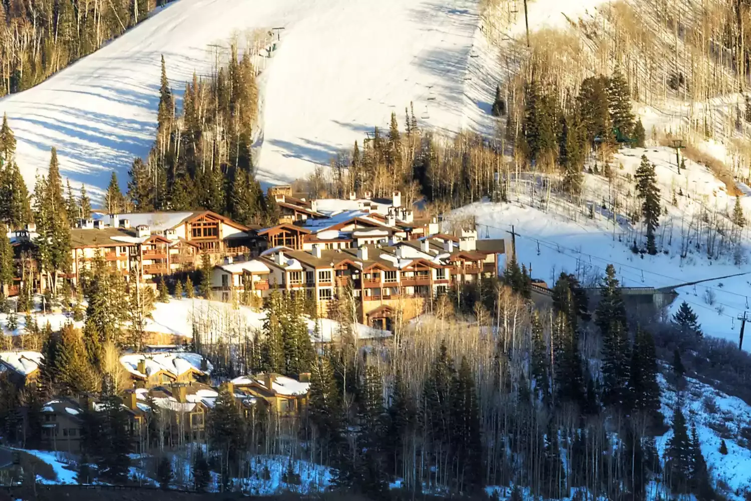 7 Best Winter Lodges in the U.S.