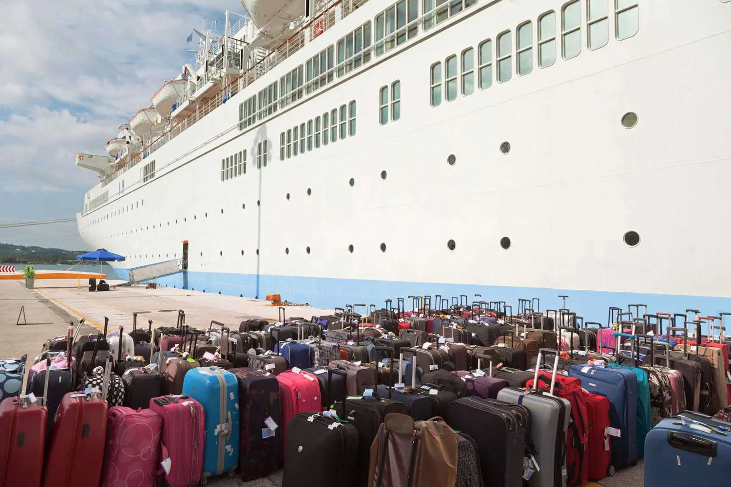 These Easy, Expert-approved Packing Tips Will Make Your Next Cruise Vacation Even Better