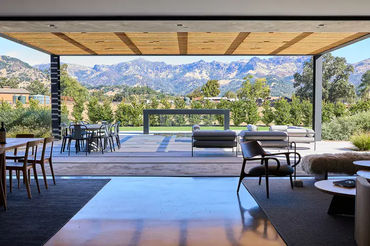 One of Napa Valley's Top Winemakers Just Opened a New Tasting Room With Panoramic Mountain Views—and It's for Members Only