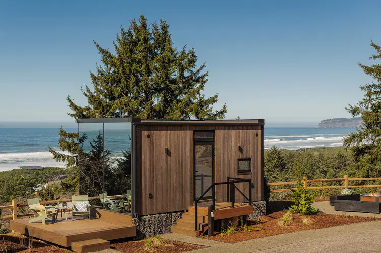 This Glamping Resort on the Oregon Coast Just Opened With Mirrored Cabins, Geodesic Domes, and Cliffside Ocean Views
